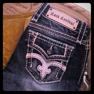 Rock Revival Jeans size 26 NEVER WORN!